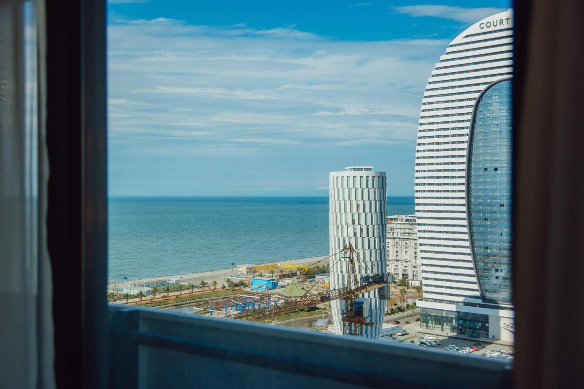 Orbi City Center Sea View Batumi Exterior photo